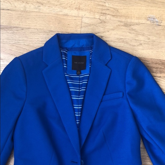 Blue blazer - Picture 2 of 5